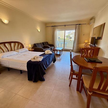 Kingfisher Apartments Benal Beach Бенальмадена Экстерьер фото